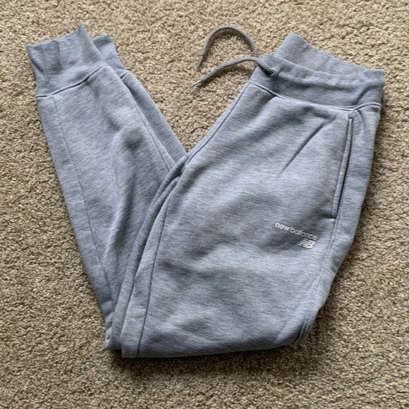 New Balance Joggers - Picture 1 of 4